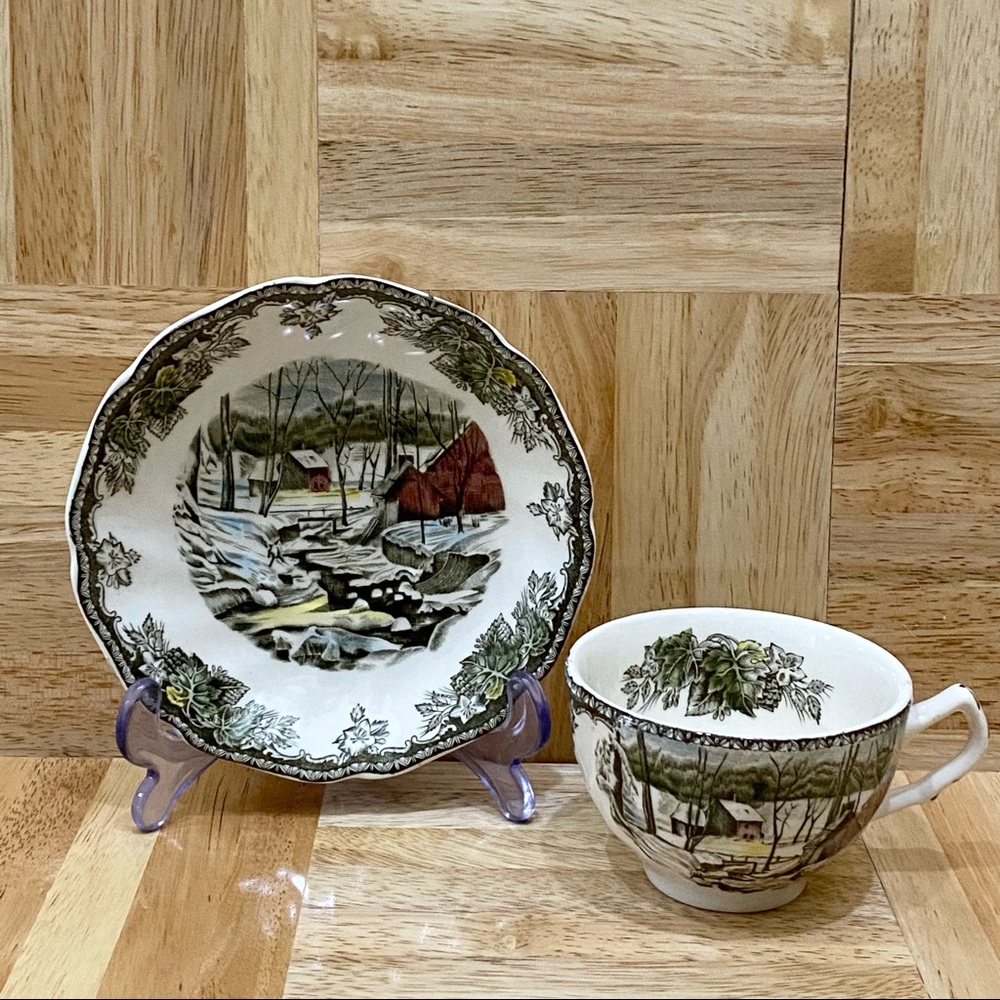 Vintage Johnson Bros The Friendly Village The Ice House Cup and Saucer Tea Set